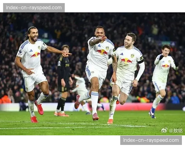 伯恩利0-2不敌富勒姆,深陷降级区难以自拔 伯恩利0-2不敌富勒姆,深陷降级区难以自拔